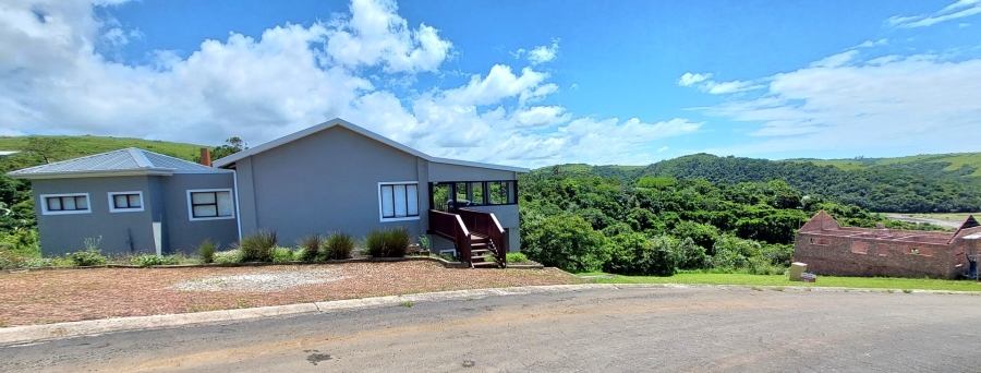 5 Bedroom Property for Sale in Morgans Bay Eastern Cape